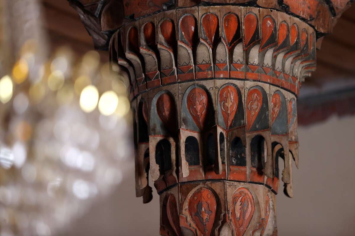 Konya’da 661 yıldır ayakta! Mütevazı görüntünün ardında eşsiz bir güzellik saklıyor 12